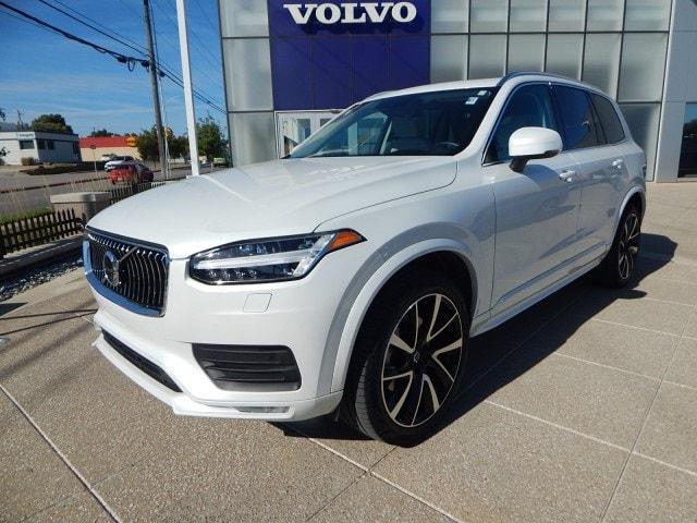 2022 volvo xc90 t6 momentum