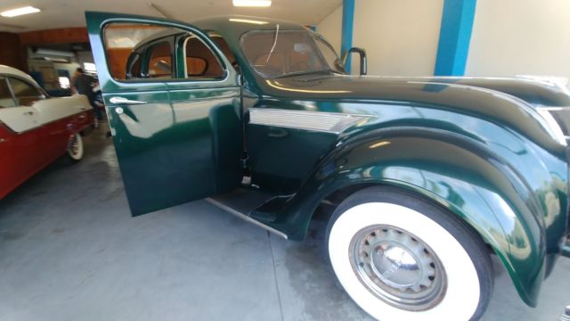 1935 chrysler airflow c1 123 inch wheel base sedan estate 8 cylinder