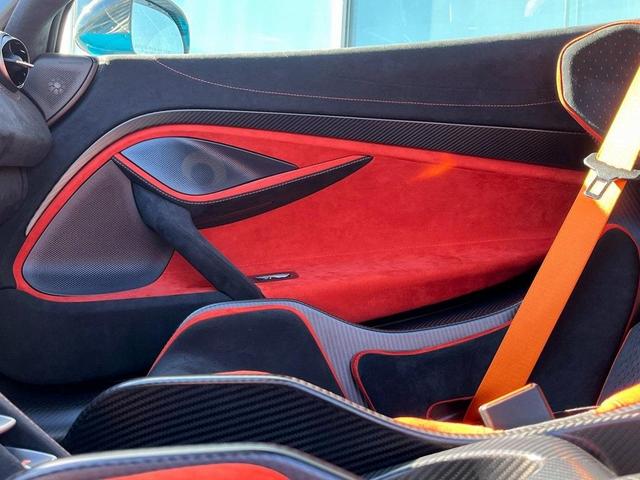 2021 mclaren 765lt base