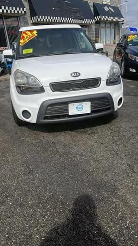 2013 kia soul in malden, massachusetts