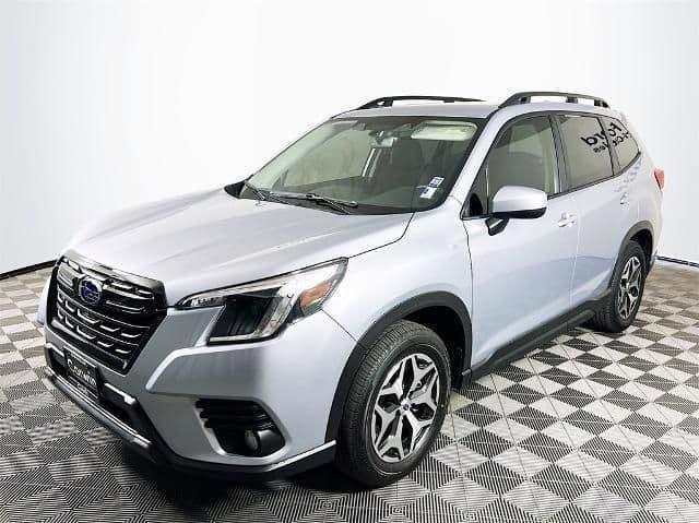 2023 subaru forester premium in pasco, washington