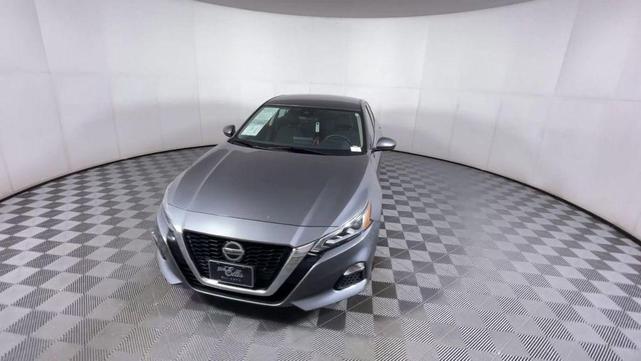 2022 nissan altima 2.5 sv