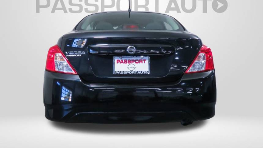 2019 nissan versa s