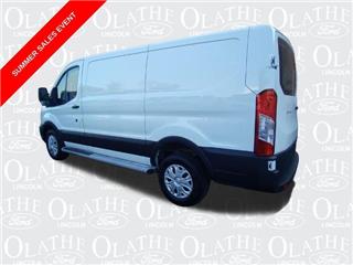 2022 Ford Transit 250
