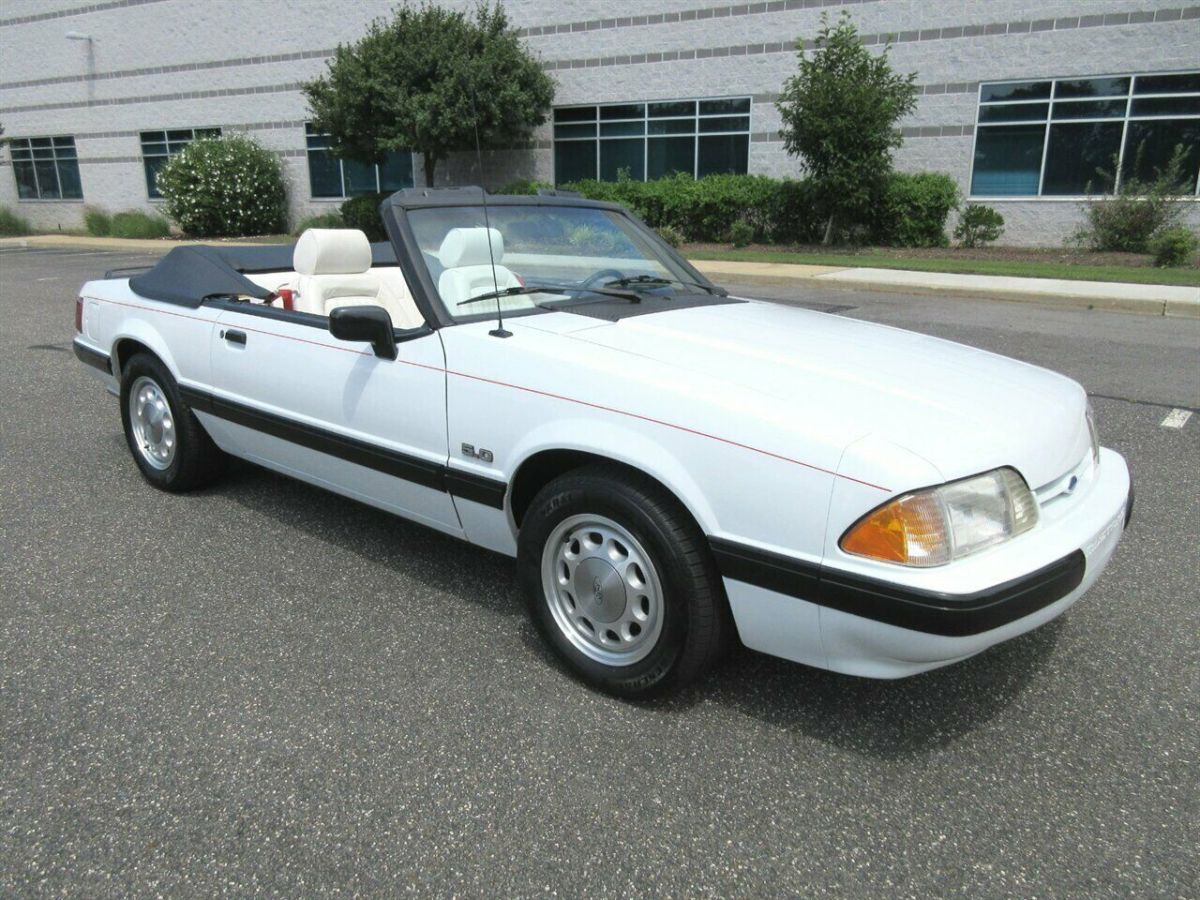 1989 ford mustang lx 5.0 convertible low miles white on white stunning classic