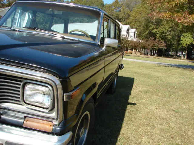 1985 jeep grand wagoneer base sport utility 4-door 5.9l