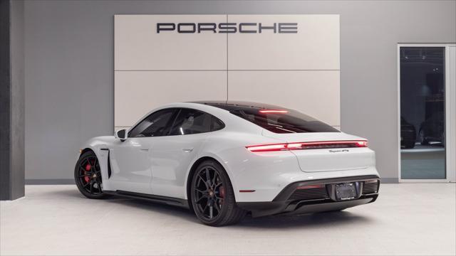 2022 porsche taycan gts
