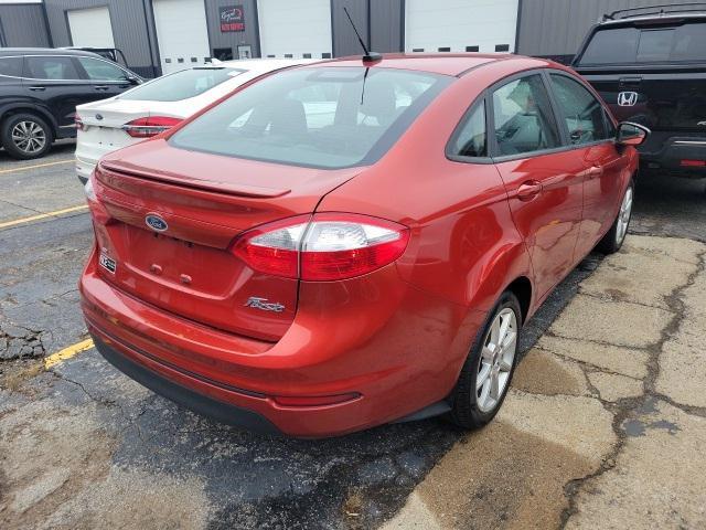 2019 ford fiesta se