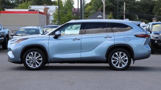 2024 toyota highlander limited
