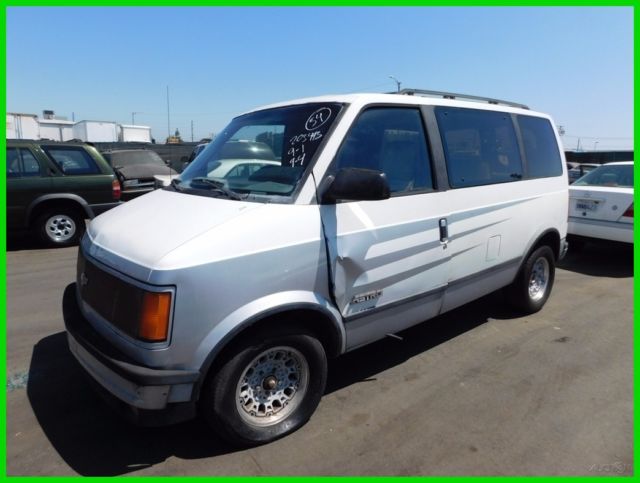 1988 chrevolet astro cs used 4.3l v6 12v no reserve