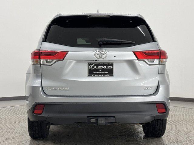 2017 toyota highlander xle