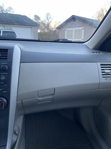 2009 toyota corolla le