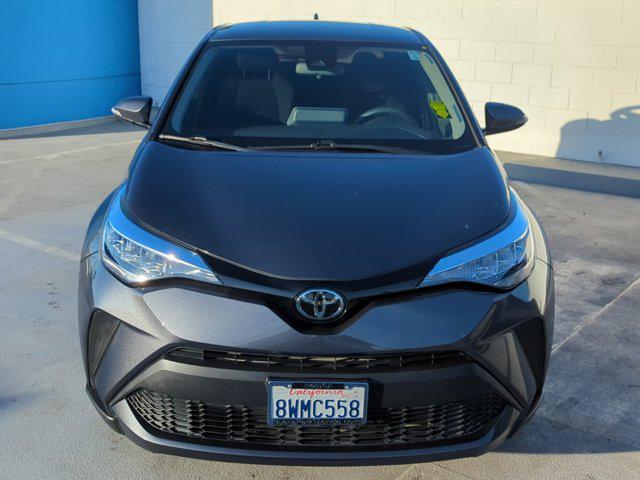 2021 toyota c-hr le