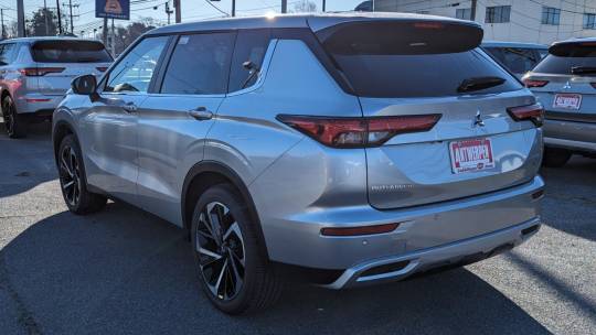 2024 Mitsubishi Outlander
