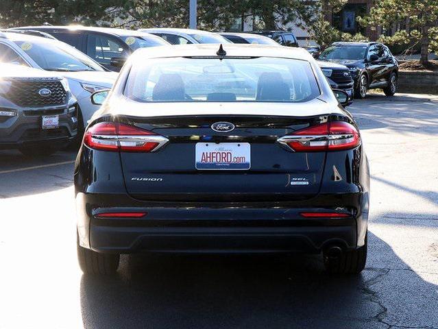 2020 ford fusion sel