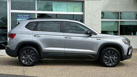 2024 Volkswagen Taos