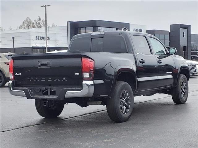 2022 toyota tacoma 4wd in springfield, illinois