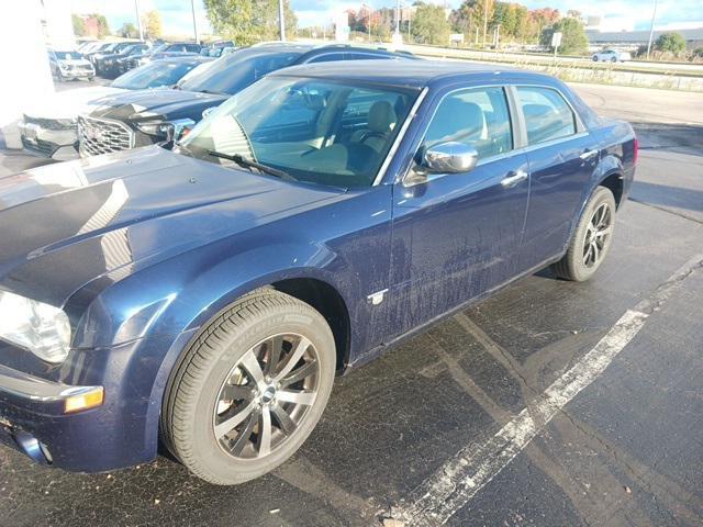 2005 chrysler 300c base