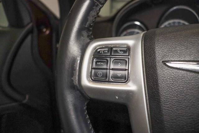 2013 chrysler 200 touring