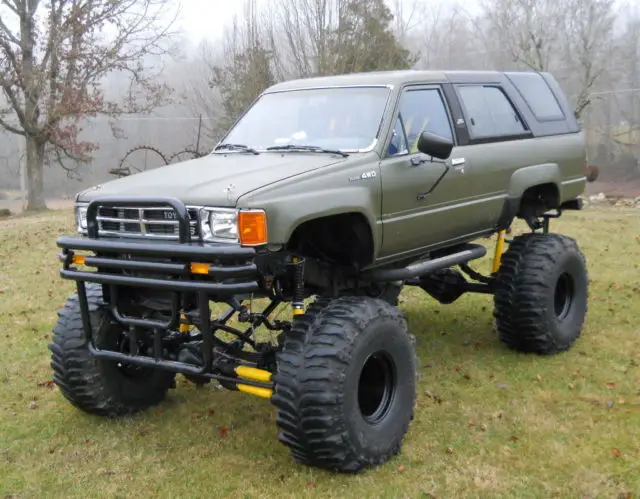 1988 toyota 4runner 4x4 chevy 350 motor- 350 auto trans - 3/4 ton axles