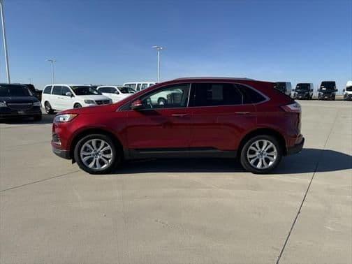 2019 ford edge titanium in west des moines, iowa