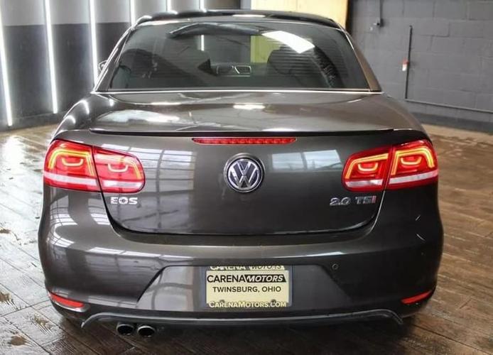 2015 volkswagen eos executive convertible 2d in twinsburg, ohio