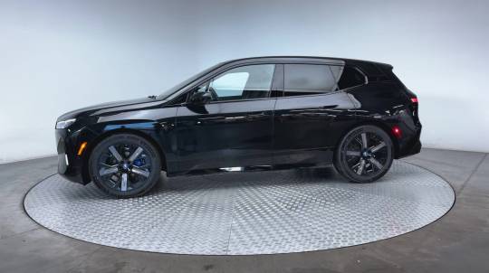 2025 BMW iX