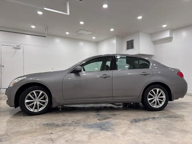 2009 infiniti g37x base