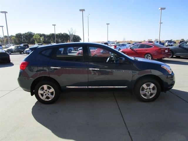 2012 nissan rogue s