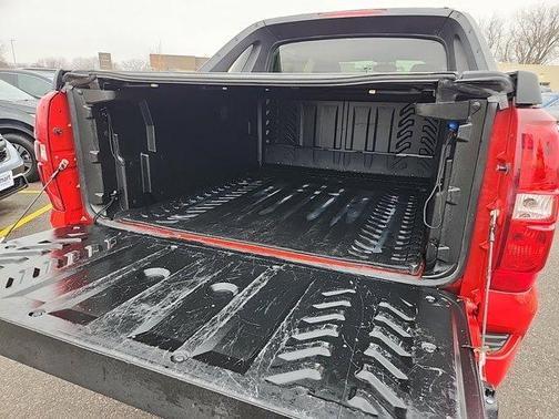 2011 chevrolet avalanche in saint louis, missouri