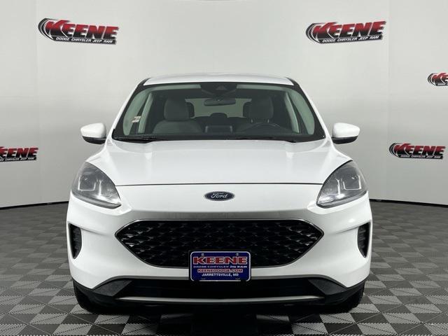 2021 ford escape se
