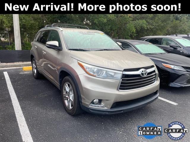2015 toyota highlander limited