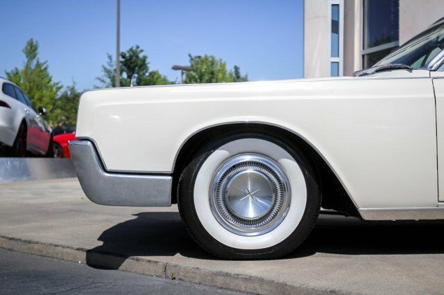 1967 lincoln continental convertible arctic white solid & un-molested