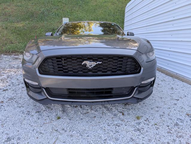 2017 ford mustang v6
