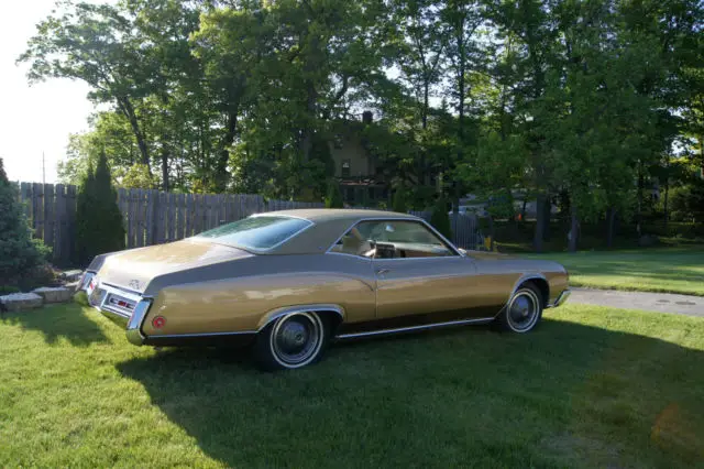 1970 buick riviera, excellent condition, low miles, rust free! no reserve!!