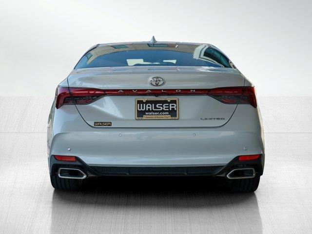 2019 toyota avalon limited