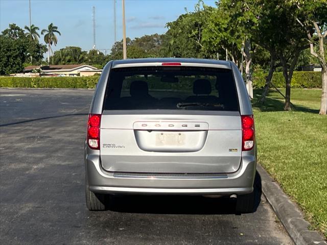 2019 dodge grand caravan se