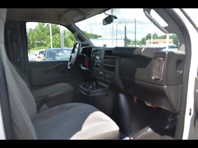 2018 chevrolet express 3500 work van