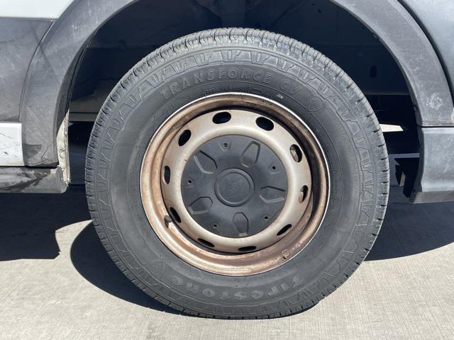2020 ford transit-250 base