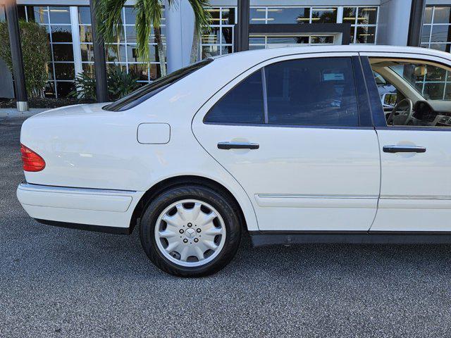 1999 mercedes-benz e-class e 320