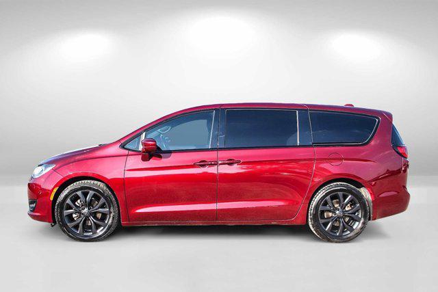 2020 chrysler pacifica touring