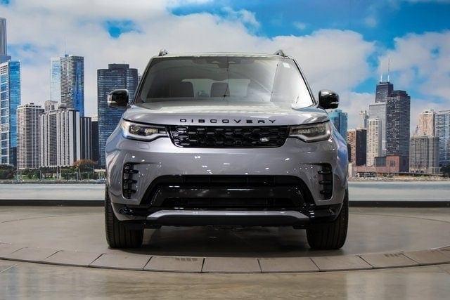 2024 land rover discovery p300 dynamic se