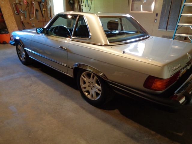classic mercedes-benz 1982 380sl collectors grade 33,603 miles( top grade)