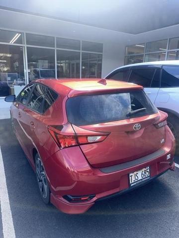 2018 toyota corolla im base