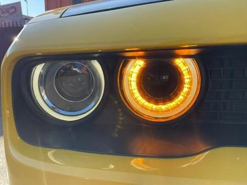 2017 dodge challenger
