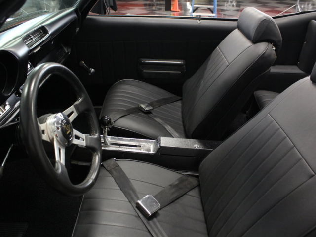very clean 442 tribute! olds 350 v8 w/ auto, fresh paint & interior upholstery