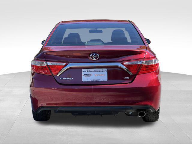 2017 toyota camry se