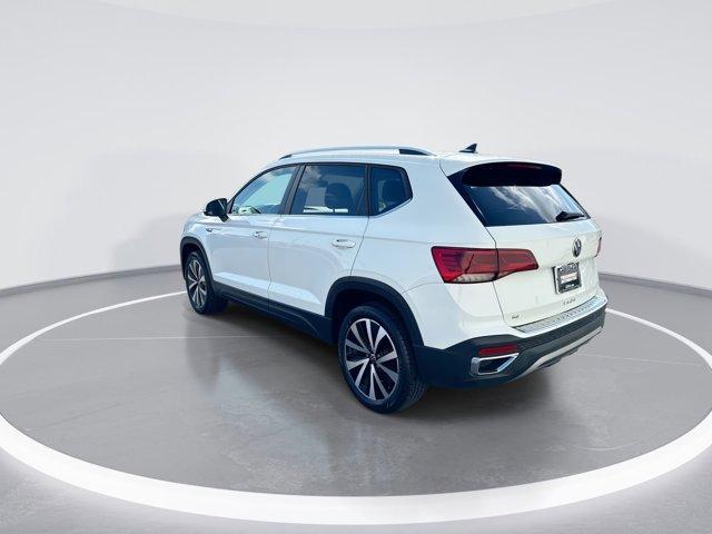 2022 volkswagen taos 1.5t se