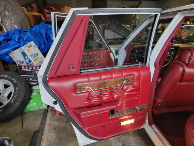 1989 chrysler fifth avenue sedan white rwd automatic