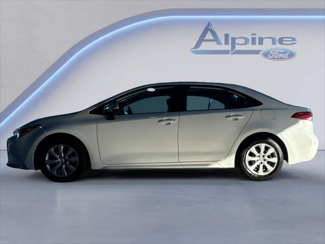 2021 toyota corolla le